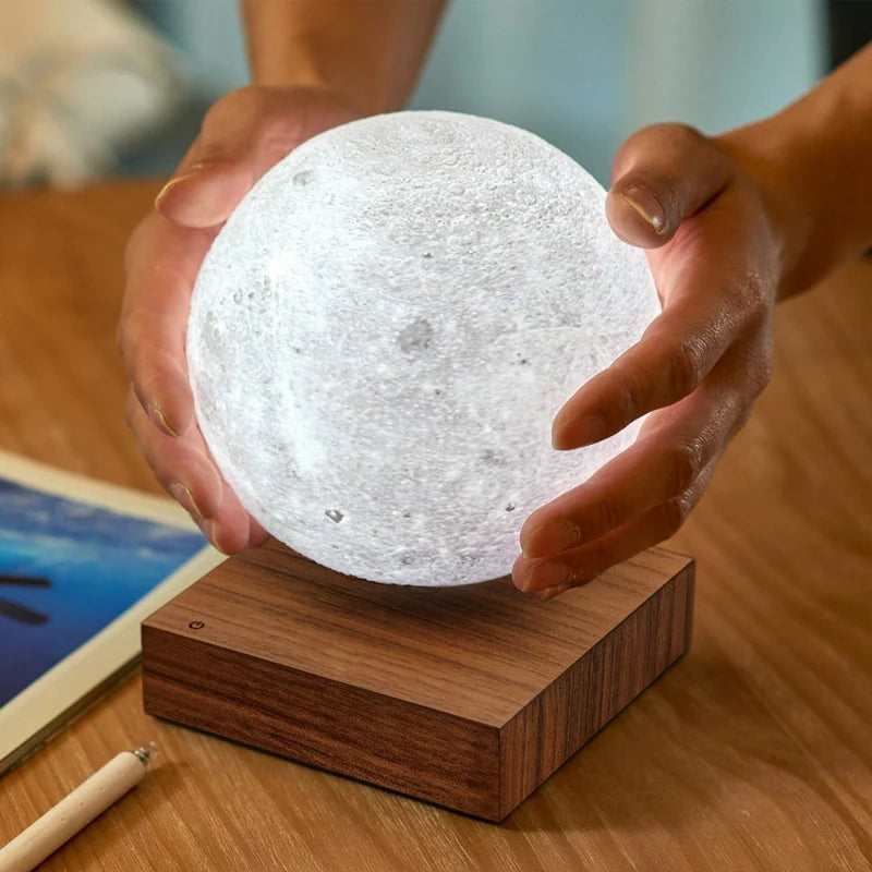 LeviMoon